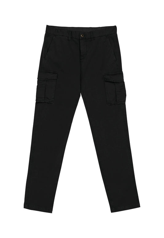 Pantalon cargo noir, étiquette logo brodé, coupe élégante et urbaine.